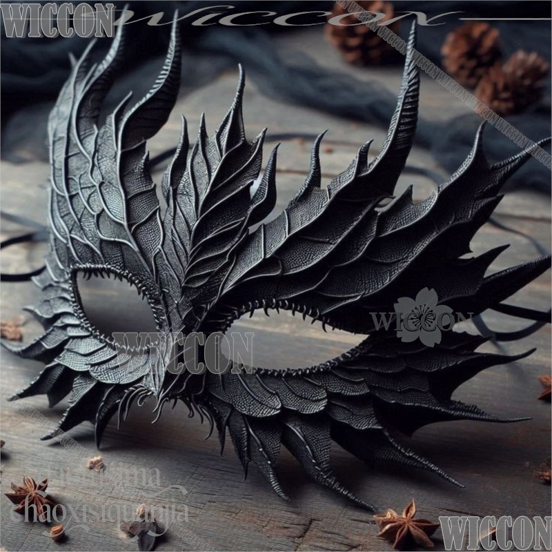 Black Dragonscale Masquerade M - огляд і ціна Black Face Mask Pack